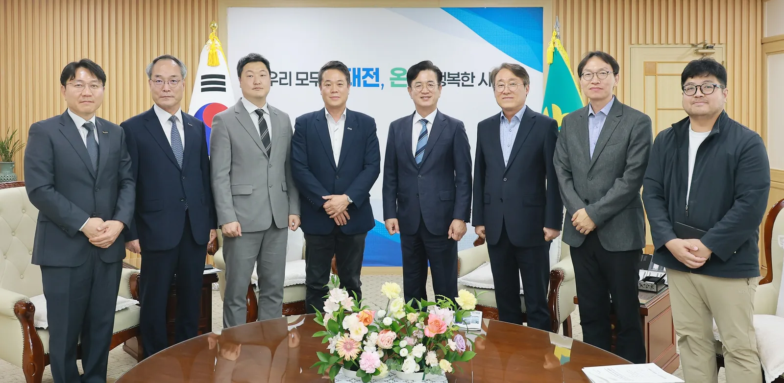 대전시·컨텍 스페이스그룹, 우주산업 협력 논의… 대전샛 10월 누리호 탑재